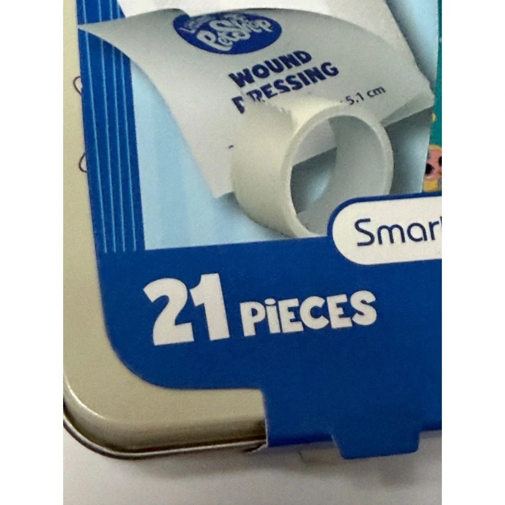 Littlest Pet Shop On-The-Go First Aid Kit 21pc Smart Care Collectible Tin 88898
